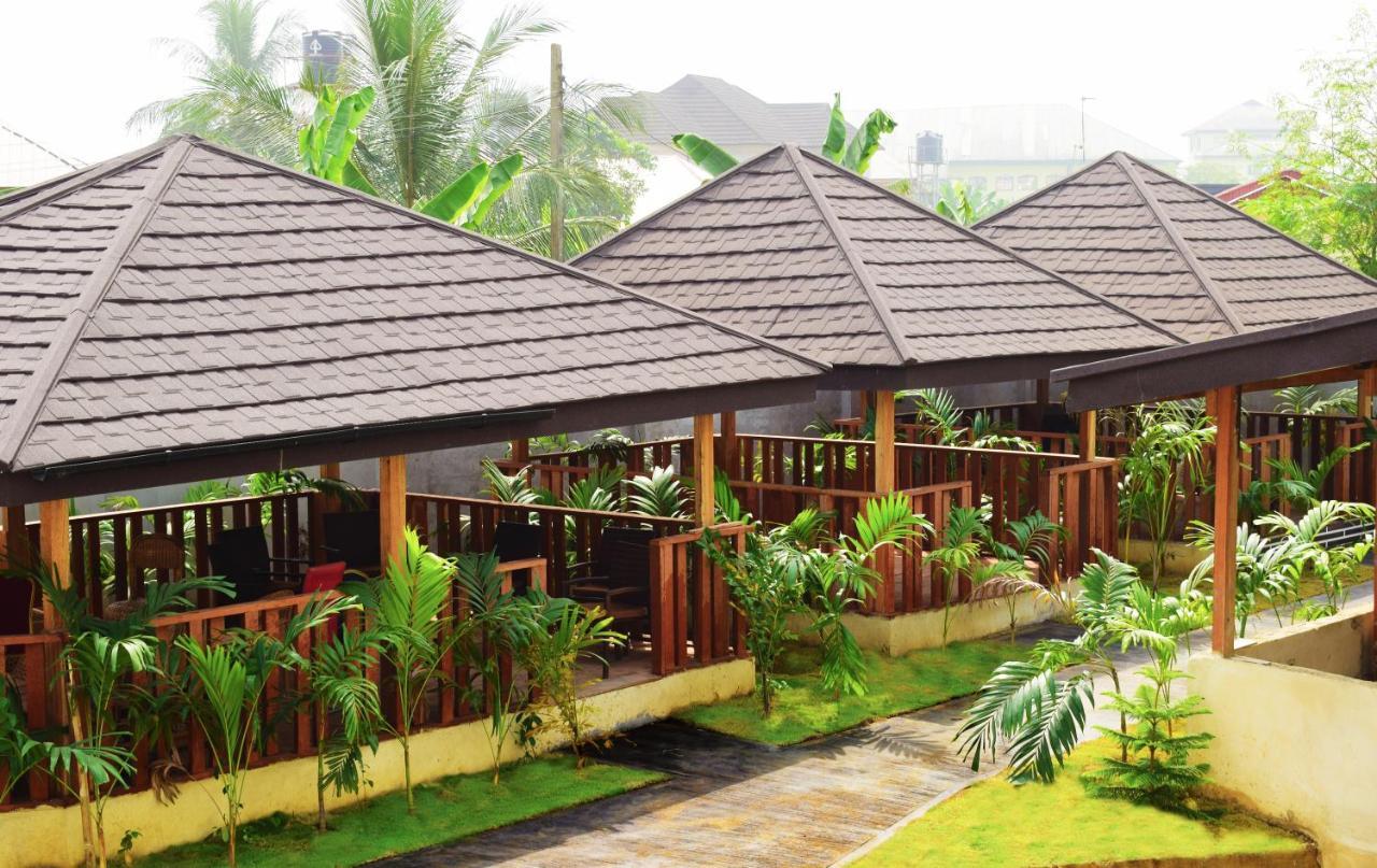 Monty Suites & Golf Uyo Luaran gambar